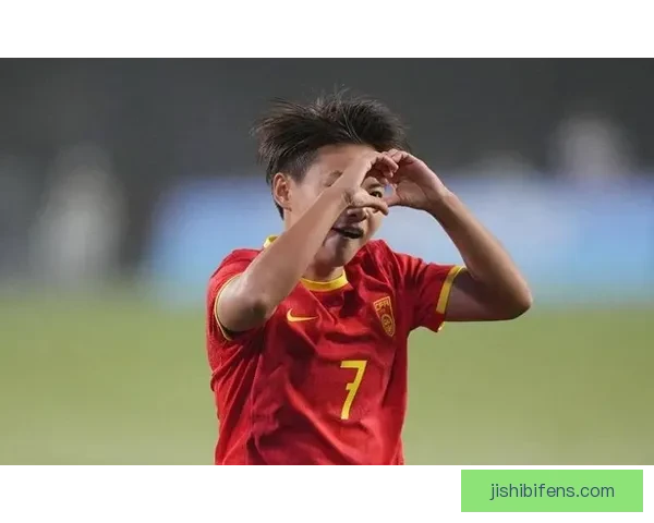 昆士兰狮队女足大胜卡帕拉巴女足展现强势攻防实力